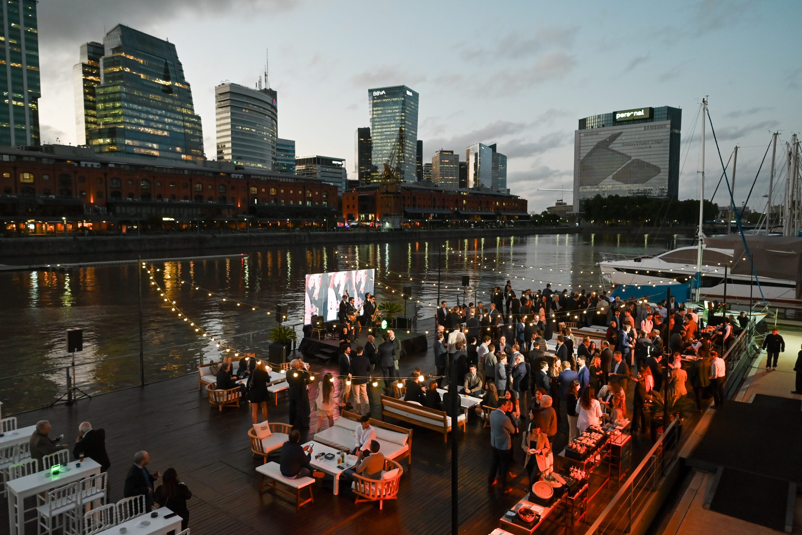 Evento corporativo de gala en Puerto Madero, Buenos Aires - AV Business DMC