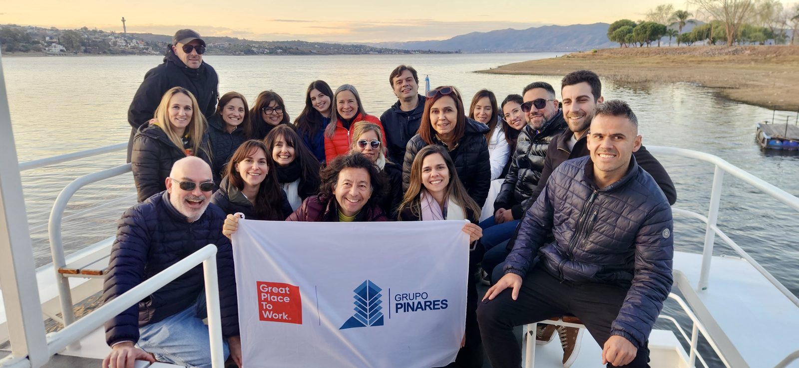 Grupo en FAM trip para Grupo Pinares, Villa Carlos Paz, Córdoba